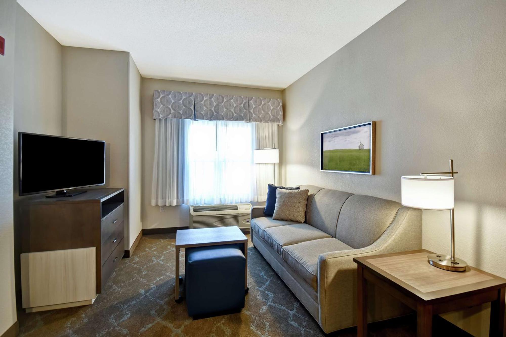 โฮมวู้ด สวีท บาย ฮิลตัน โดเวอร์ Hotel ภายนอก รูปภาพ