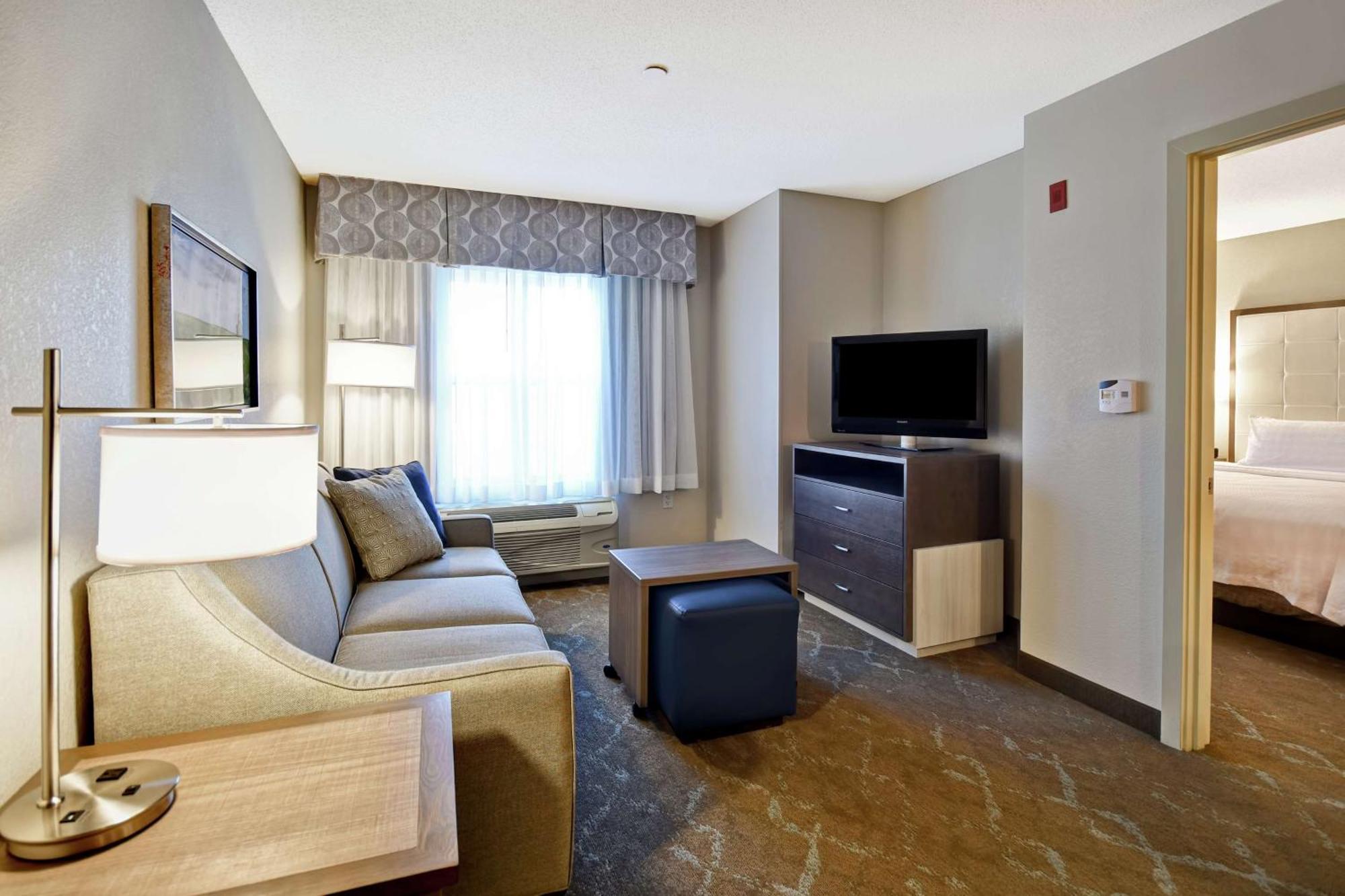 โฮมวู้ด สวีท บาย ฮิลตัน โดเวอร์ Hotel ภายนอก รูปภาพ